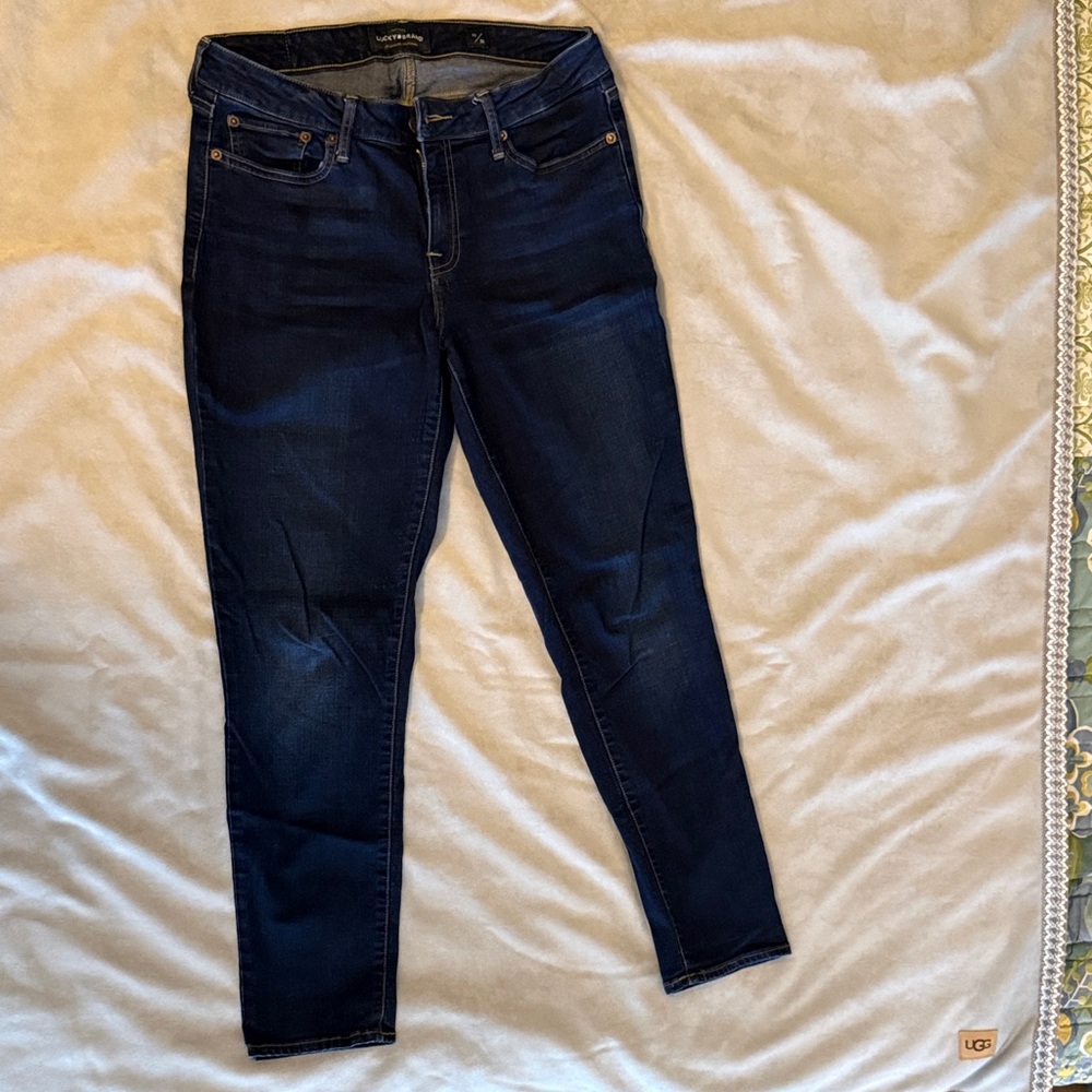 Lucky Brand “Lolita Skinny” Dark Blue Jeans. Size 10/30